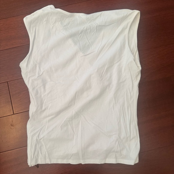 Michael Kors White Sleeveless V-Neck Blouse - Picture 4 of 5